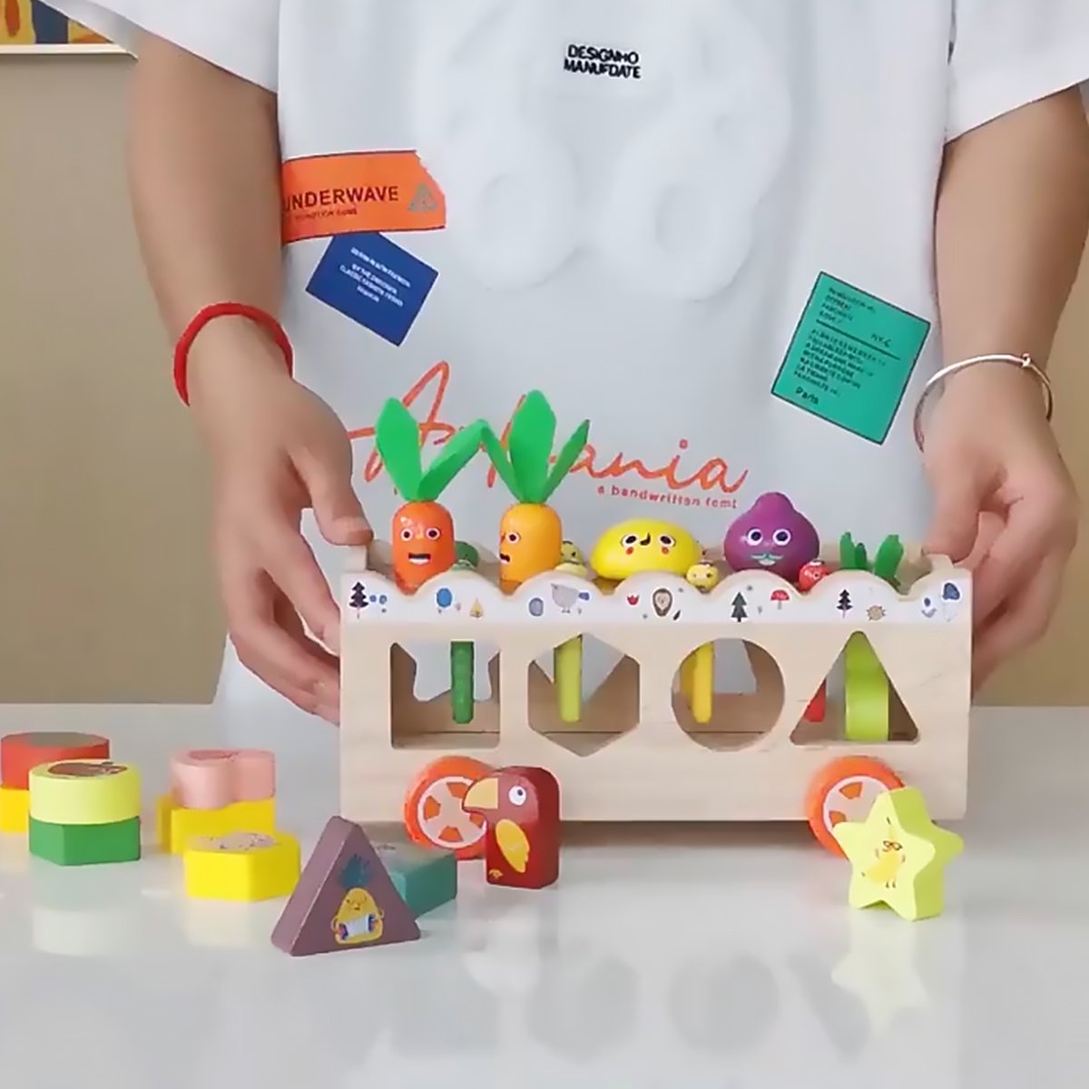 Intelligent Cart Toy Preschool Learning Fine Motor Skills- Shape Sorting- Object Recognition Toy