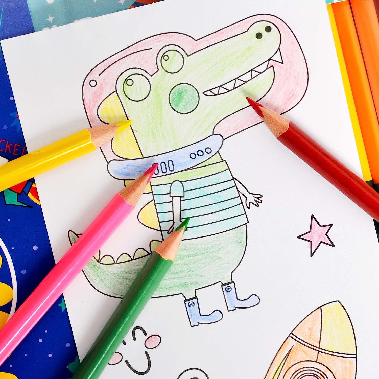 Travel Coloring Kit for Kids- No Mess Dinosaur Coloring Set with 60 Coloring Pages and 8 double sided Coloring Pencils